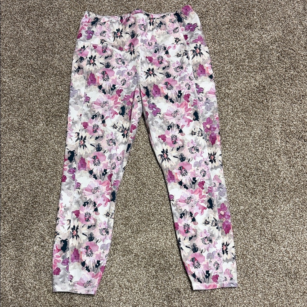 Floral Print Leggings in Pink and Gray